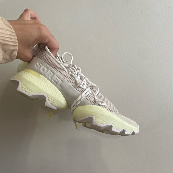 Sorel Sneakers - Picture 3 of 6